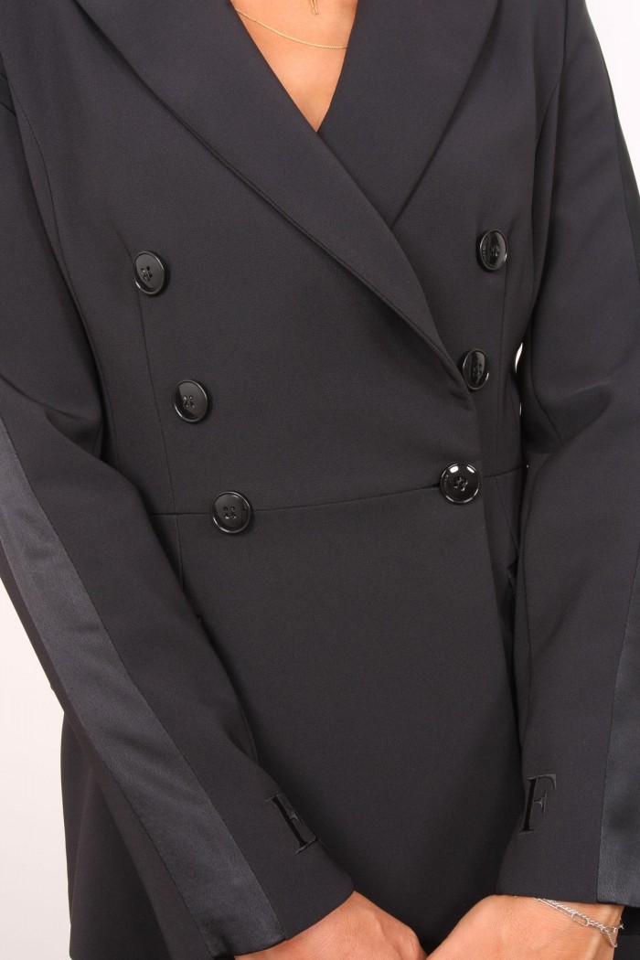 TAILLEUR IN CREPE ELISABETTA FRANCHI