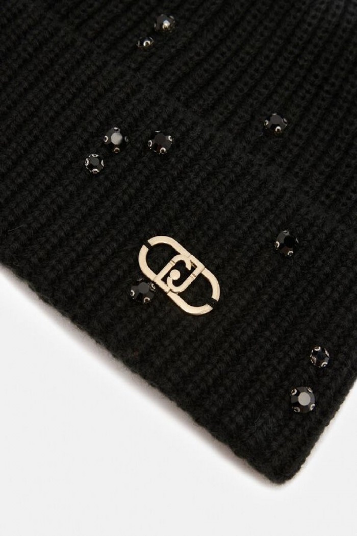 BERRETTO CON STRASS E PERLE LIU JO