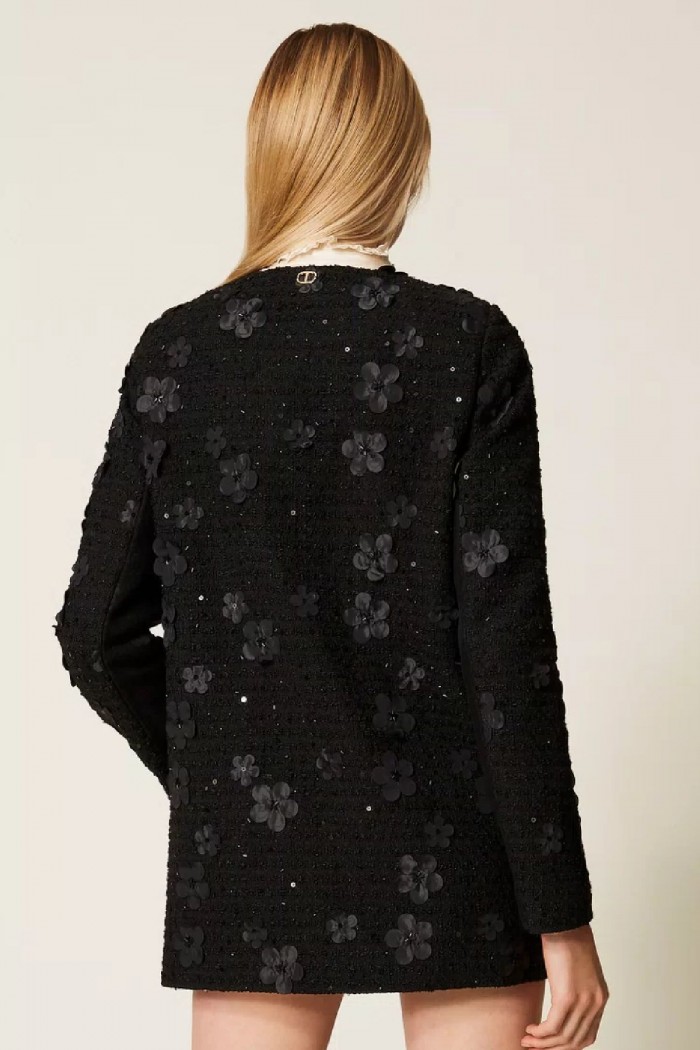 CAPPOTTO BOUCLE' CON FIORI E PAILLETTES TWINSET