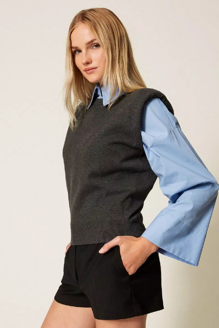 TOP IN MAGLIA CON MANICHE AD ALETTA TWINSET