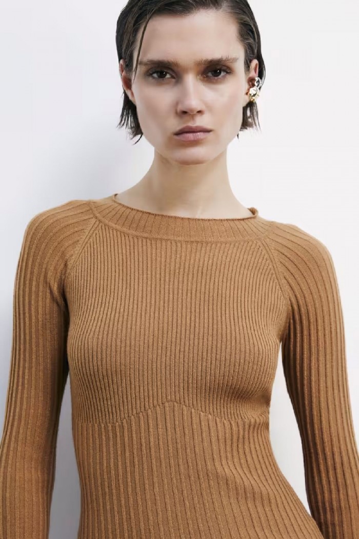 MAGLIA ADERENTE "ESSENTIAL" IN COSTINA PATRIZIA PEPE