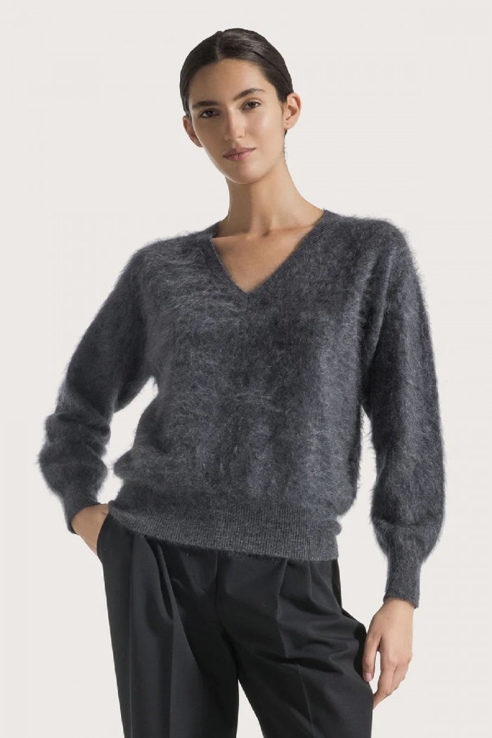 MAGLIONE SCOLLO A V IN CASHMERE SEVENTY