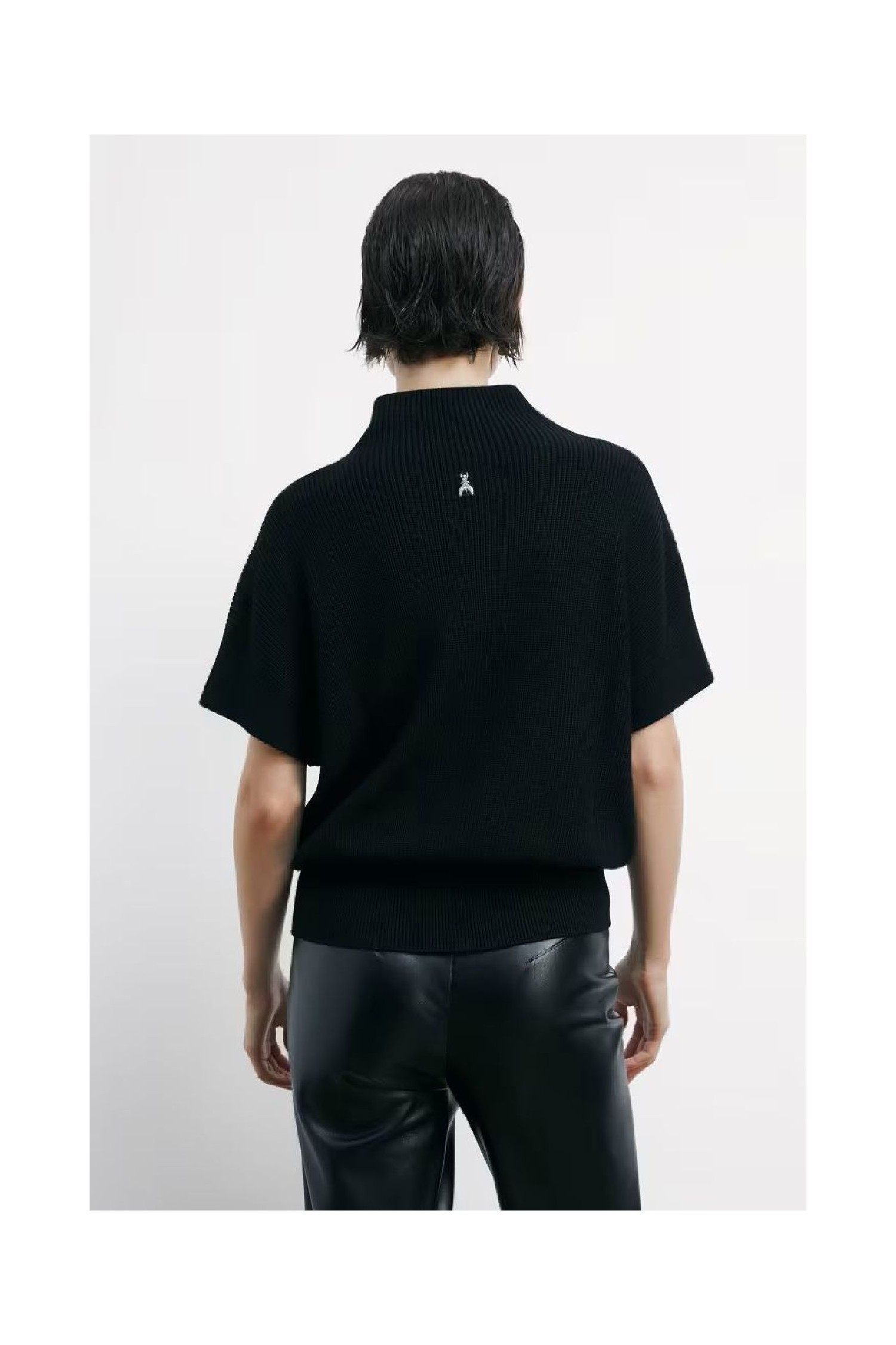 TOP SMANICATO IN MAGLIA PATRIZIA PEPE