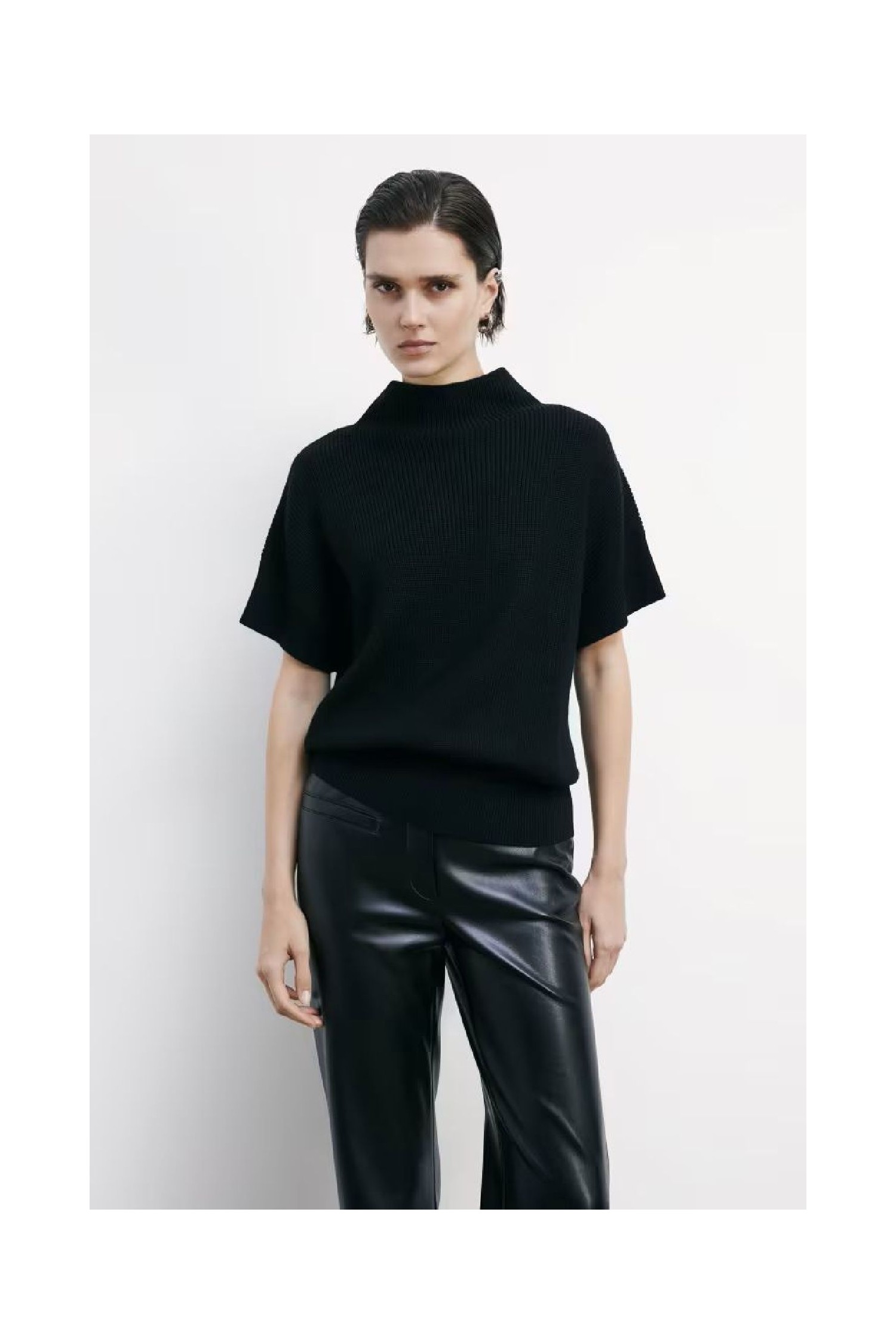 TOP SMANICATO IN MAGLIA PATRIZIA PEPE