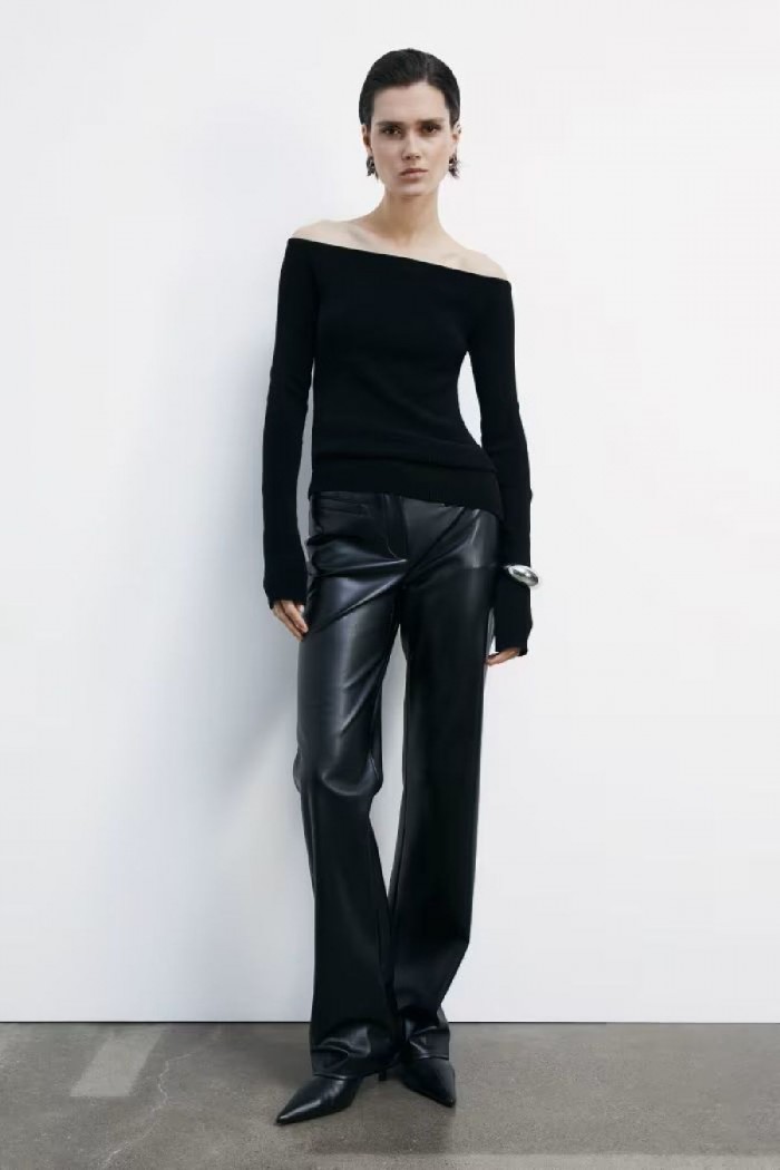 MAGLIA MORBIDA CON SCOLLO AMPIO PATRIZIA PEPE