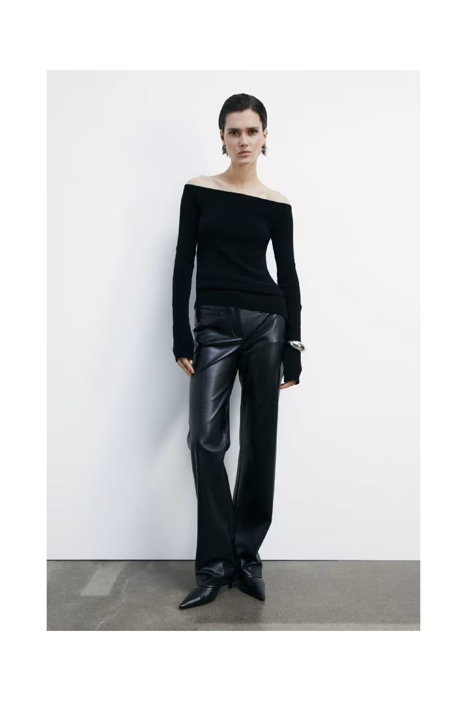 MAGLIA MORBIDA CON SCOLLO AMPIO PATRIZIA PEPE