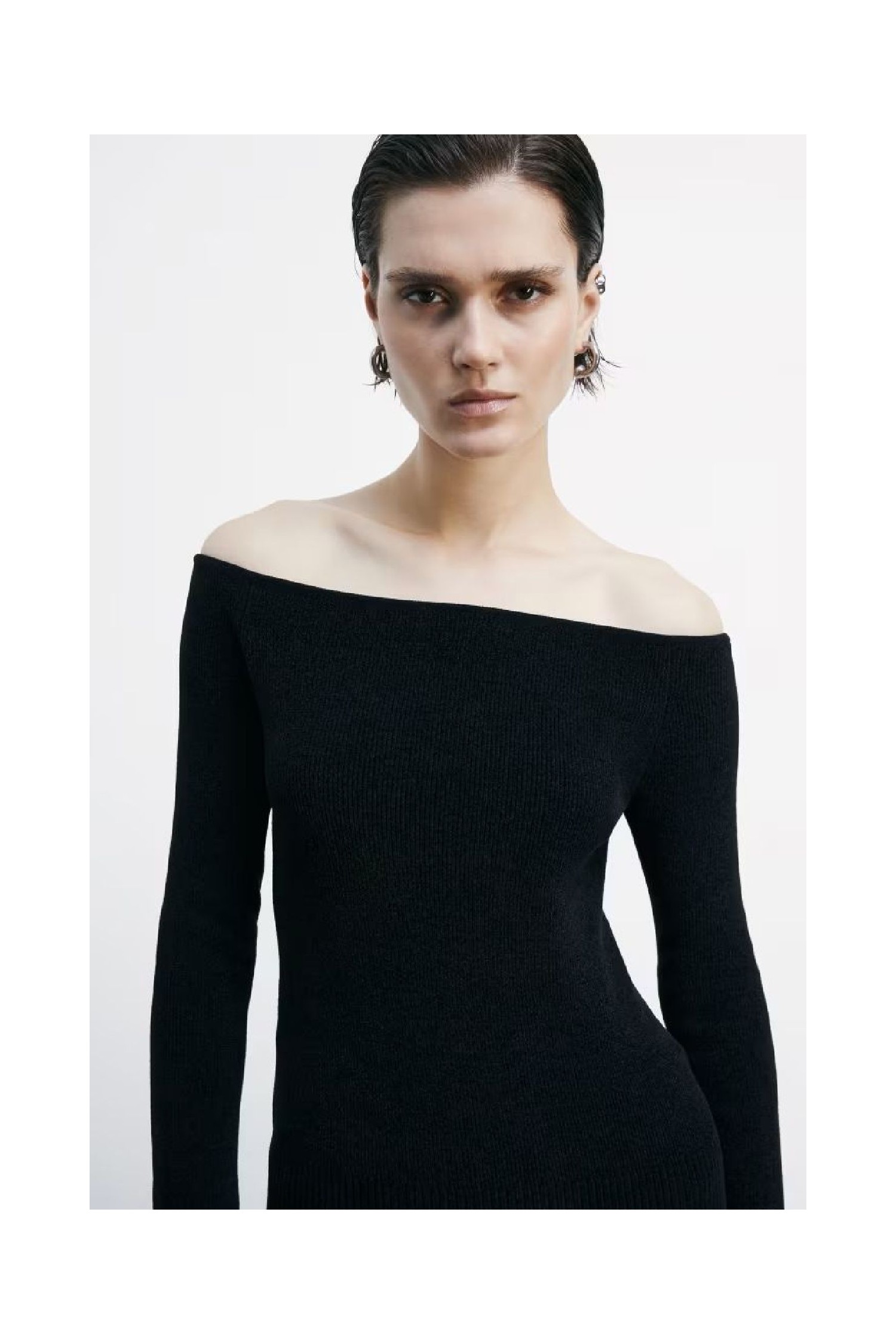 MAGLIA MORBIDA CON SCOLLO AMPIO PATRIZIA PEPE