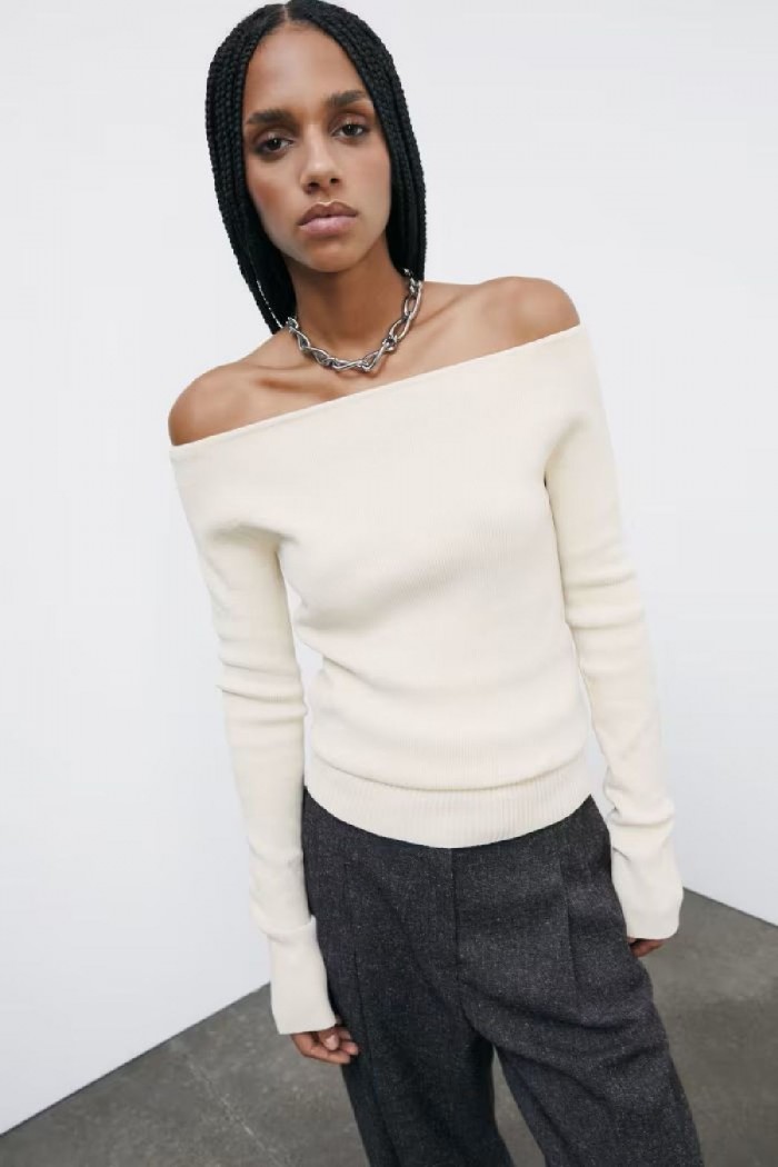 MAGLIA MORBIDA CON SCOLLO AMPIO PATRIZIA PEPE