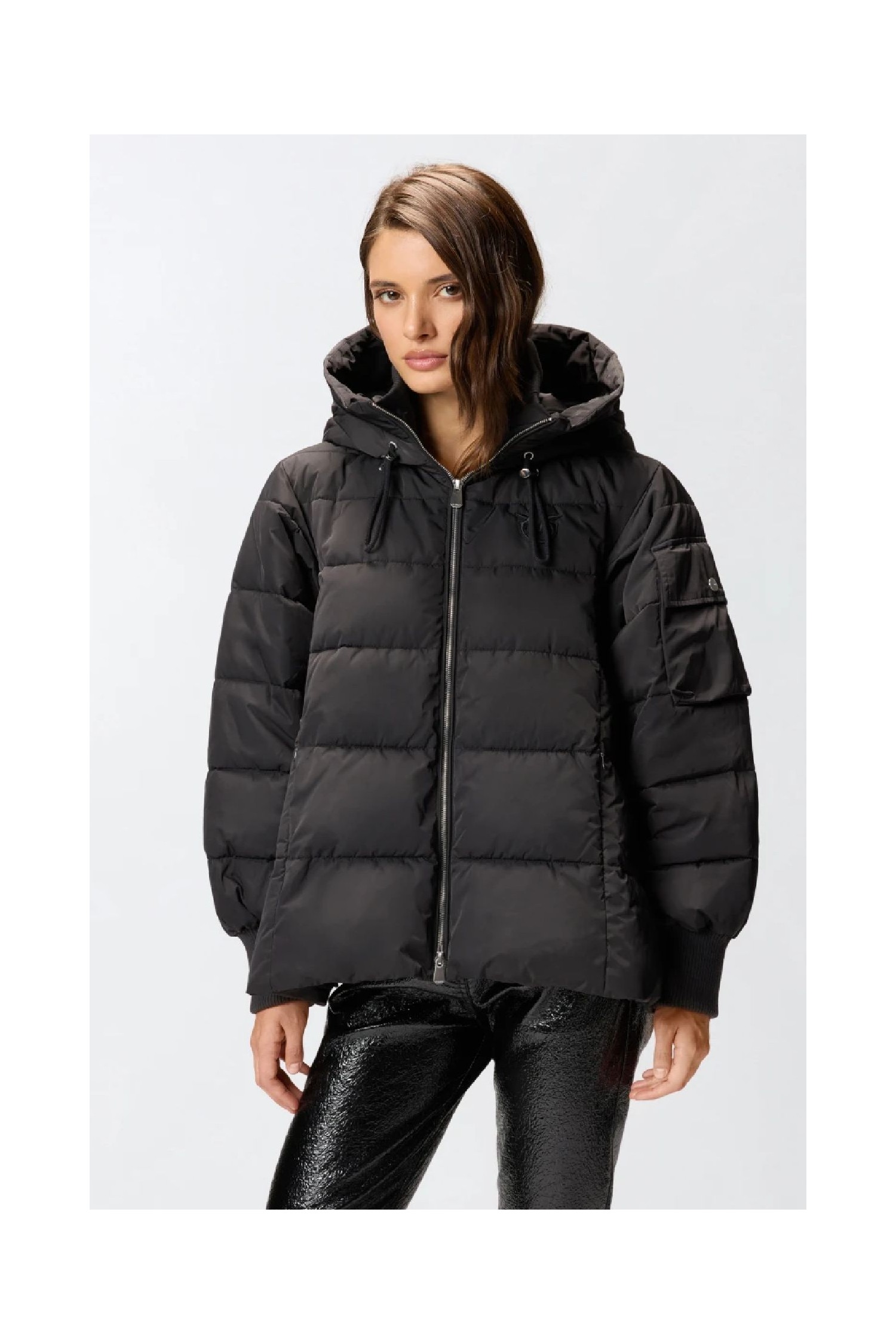 PIUMINO CON CAPPUCCIO IN TELA TECNICA PINKO