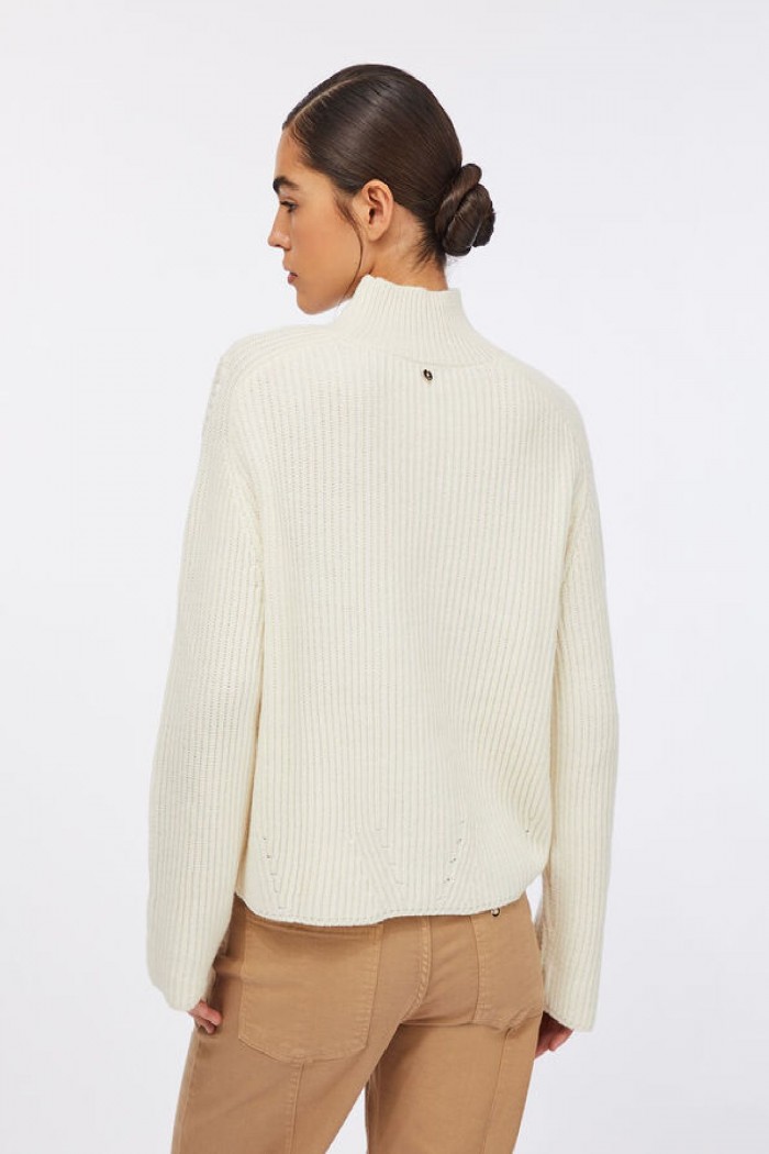 MAGLIONE LANA CON RICAMO LIU JO