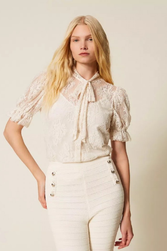 CAMICIA IN PIZZO CON FIOCCO TWINSET
