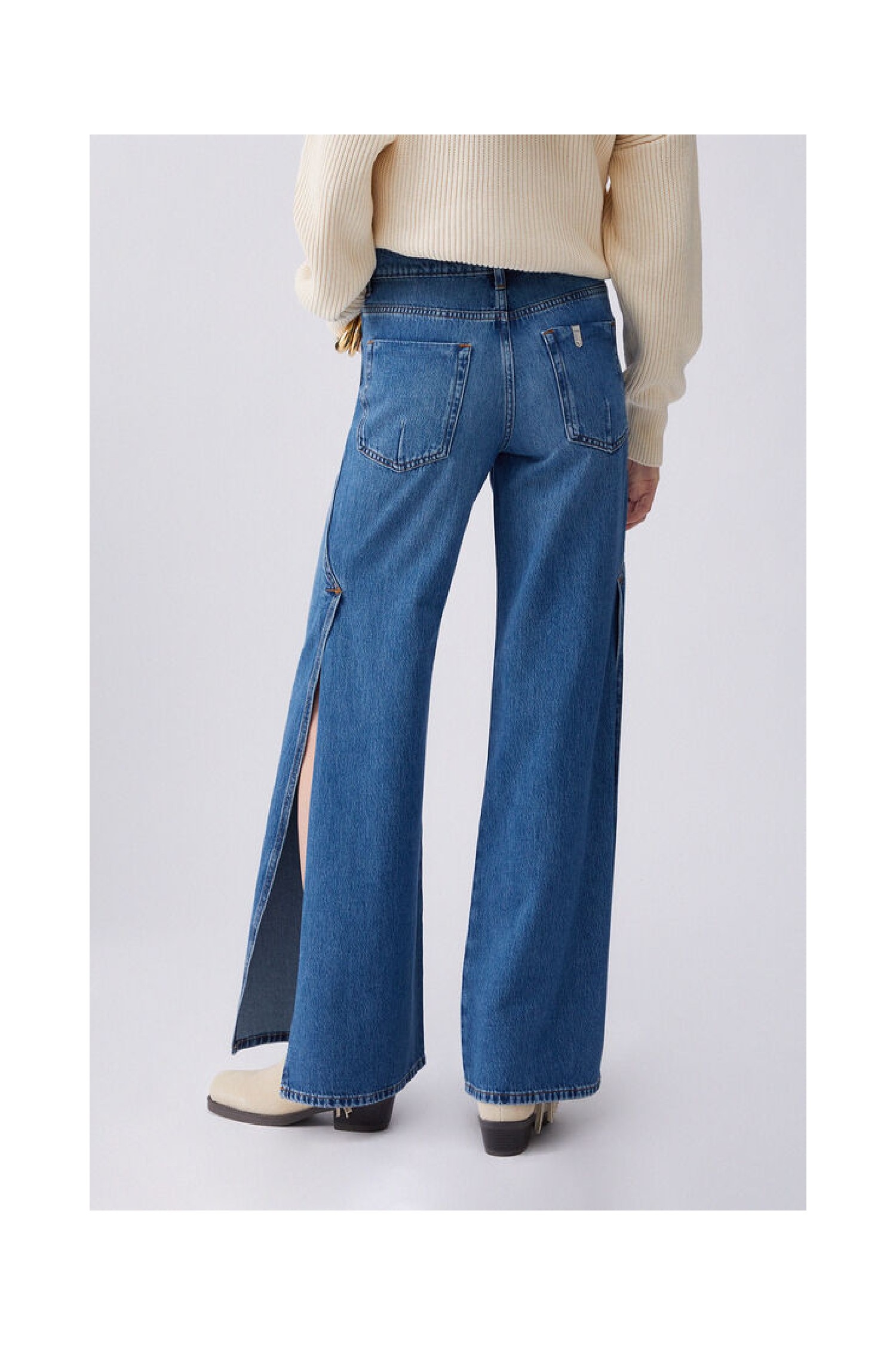 JEANS FLARE CON SPACCHETTI LATERALI  LIU JO