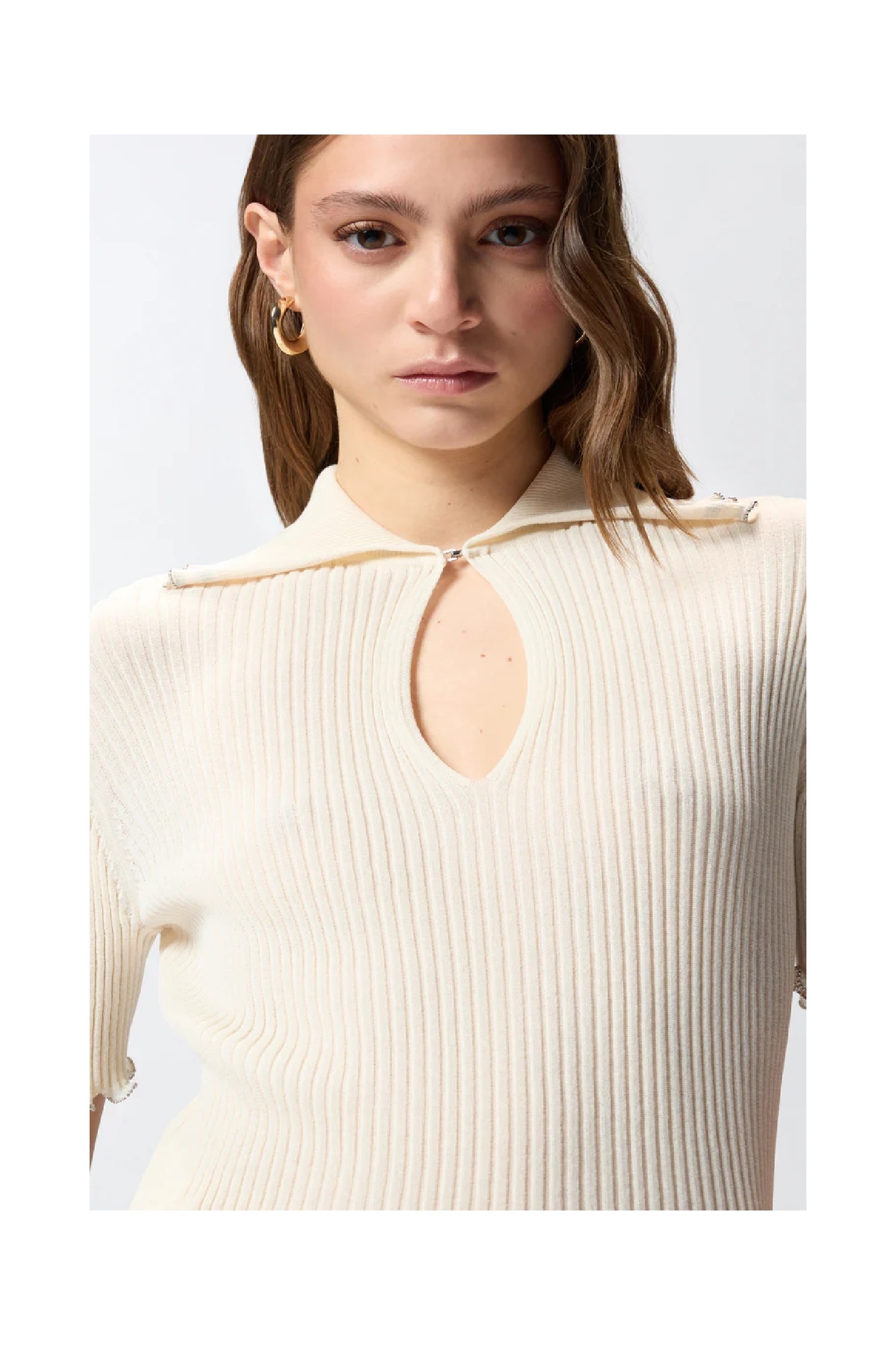 MAGLIA A COSTINE CON BORDO GIOIELLO PINKO