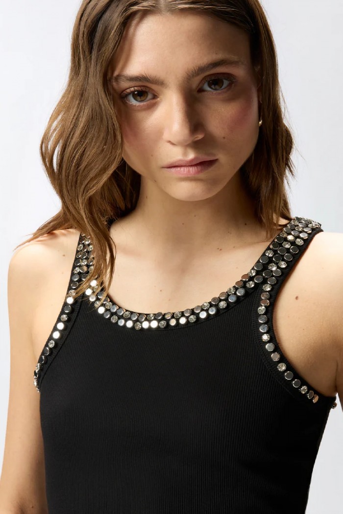 TOP A COSTINE CON RICAMI GIOIELLO PINKO