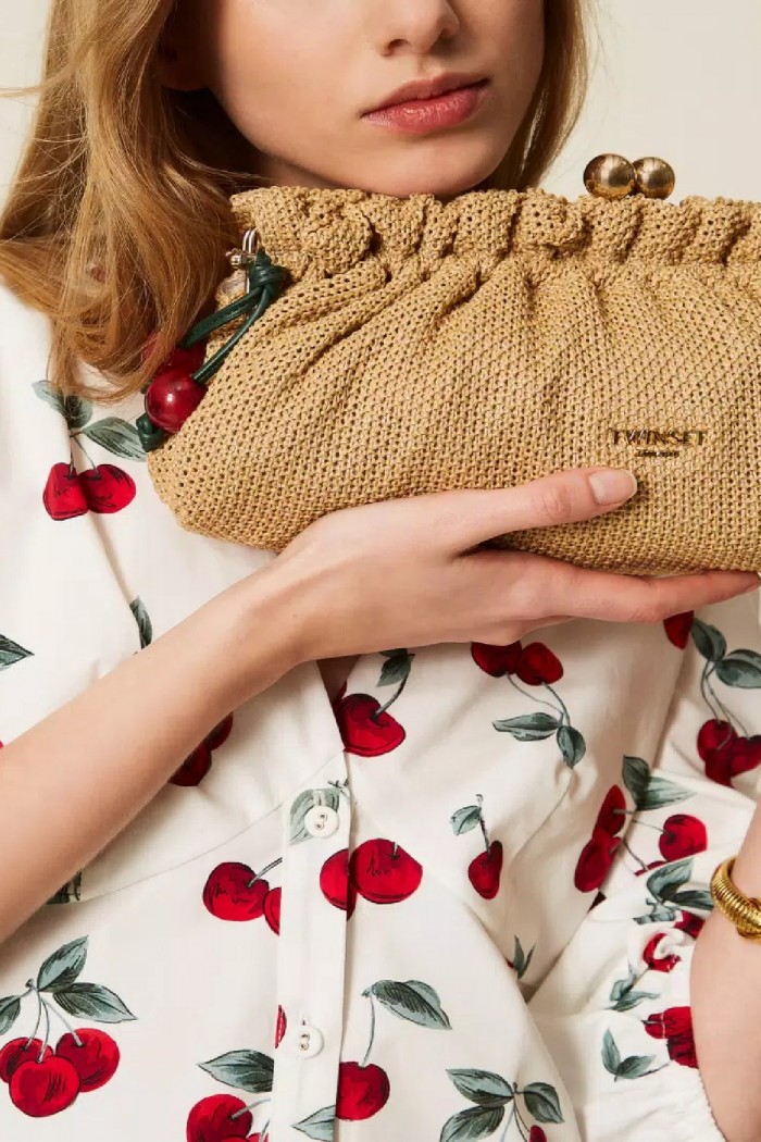 BORSA CLUTCH IN RAFIA CON CHARM TWINSET