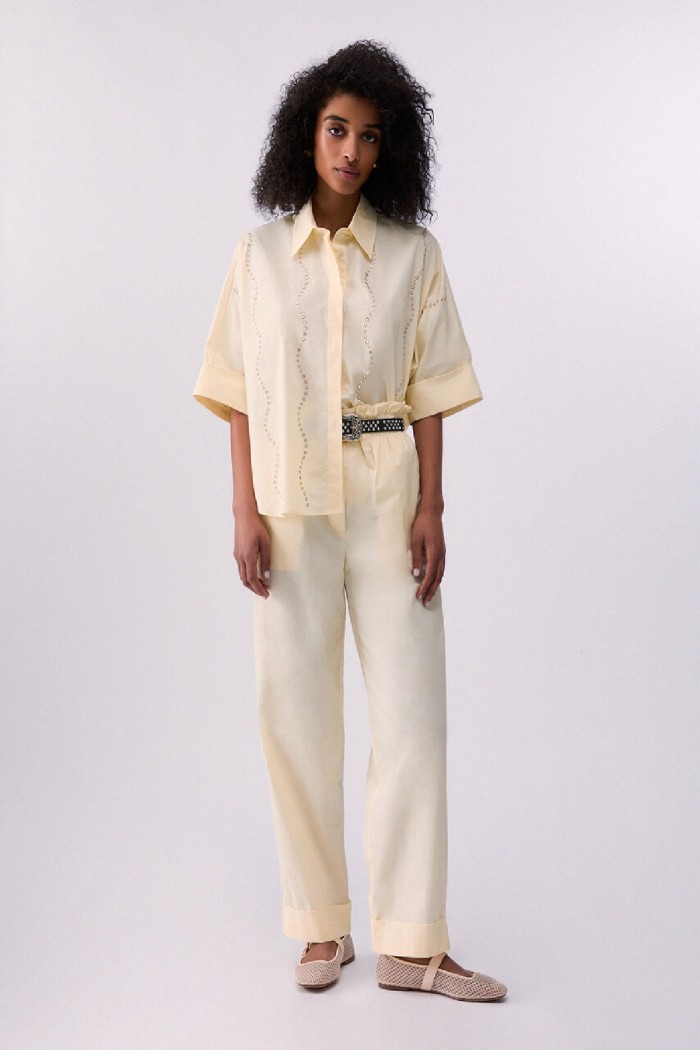 CAMICIA CON APPLICAZIONI GIOIELLO LIU JO