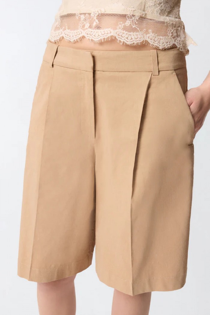 BERMUDA  CON PIEGA STIRATA PINKO