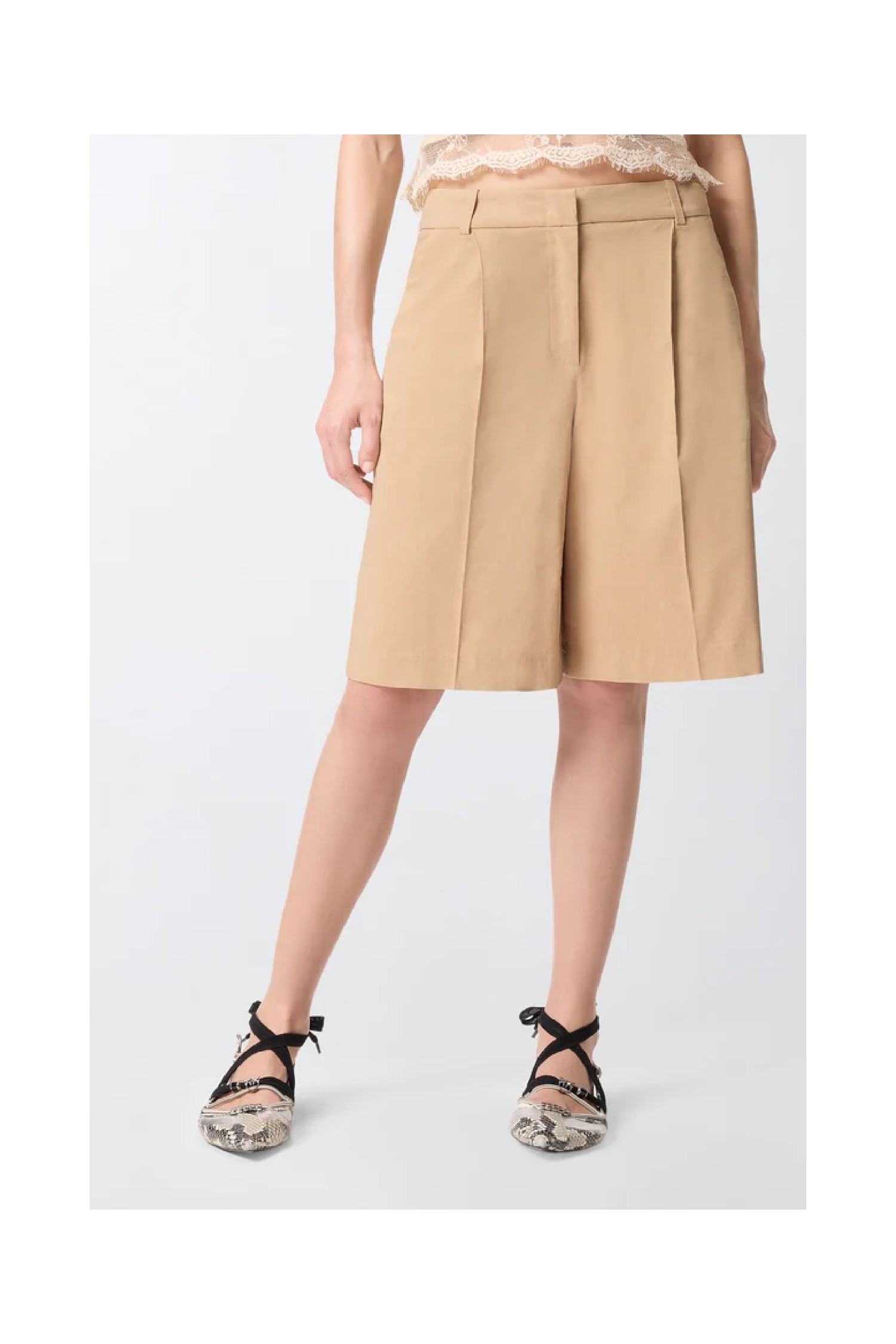 BERMUDA  CON PIEGA STIRATA PINKO