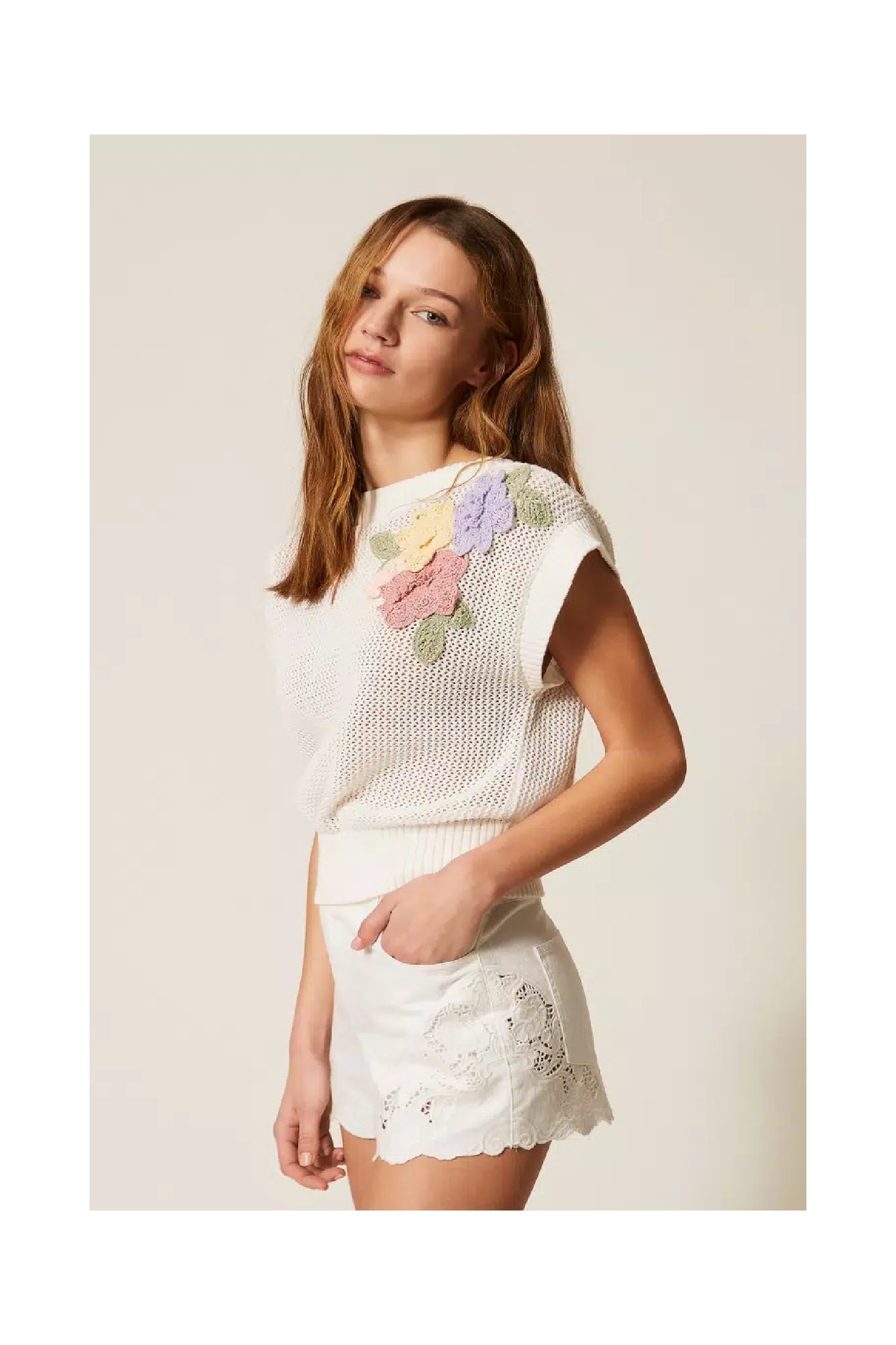 TOP IN MAGLIA CON  FIORI COLORATI TWINSET