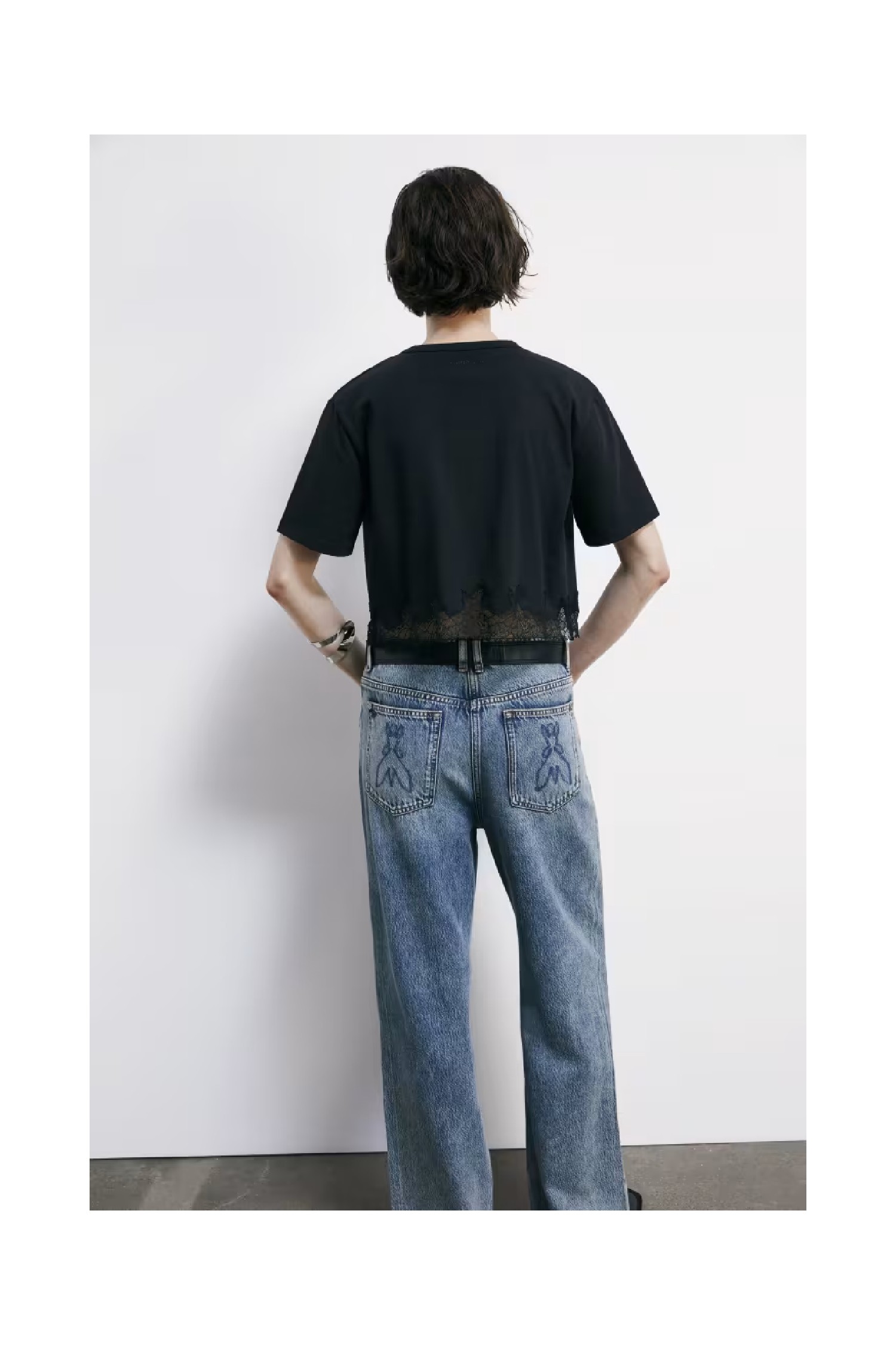 T-SHIRT CROPPED CON PIZZO PATRIZIA PEPE
