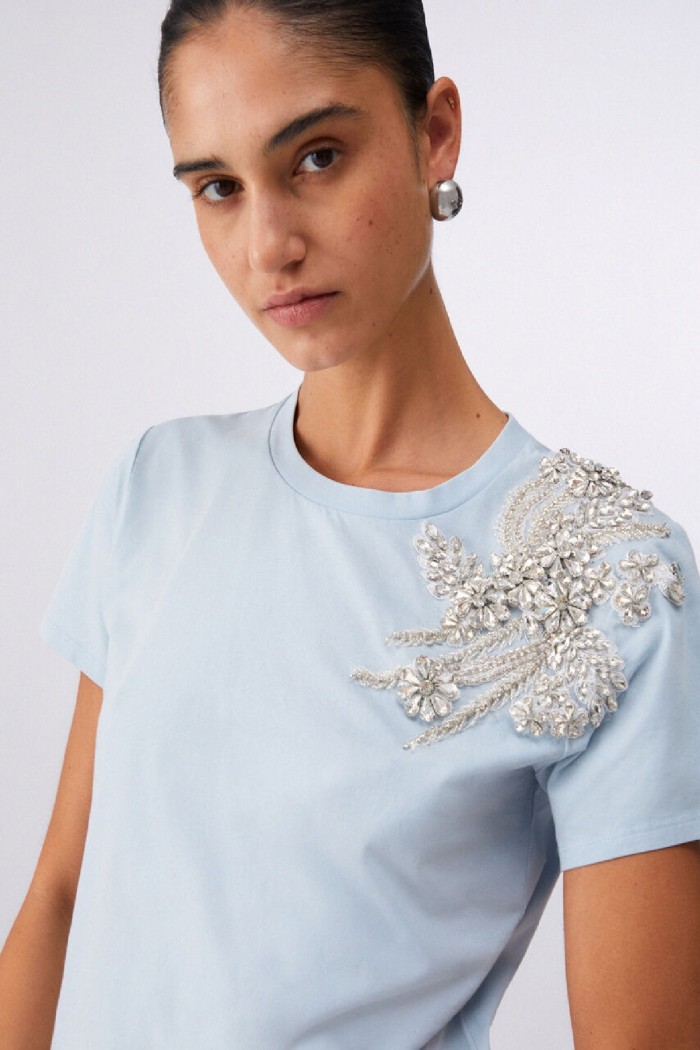 T-SHIRT CON RICAMO GIOIELLO LIU JO