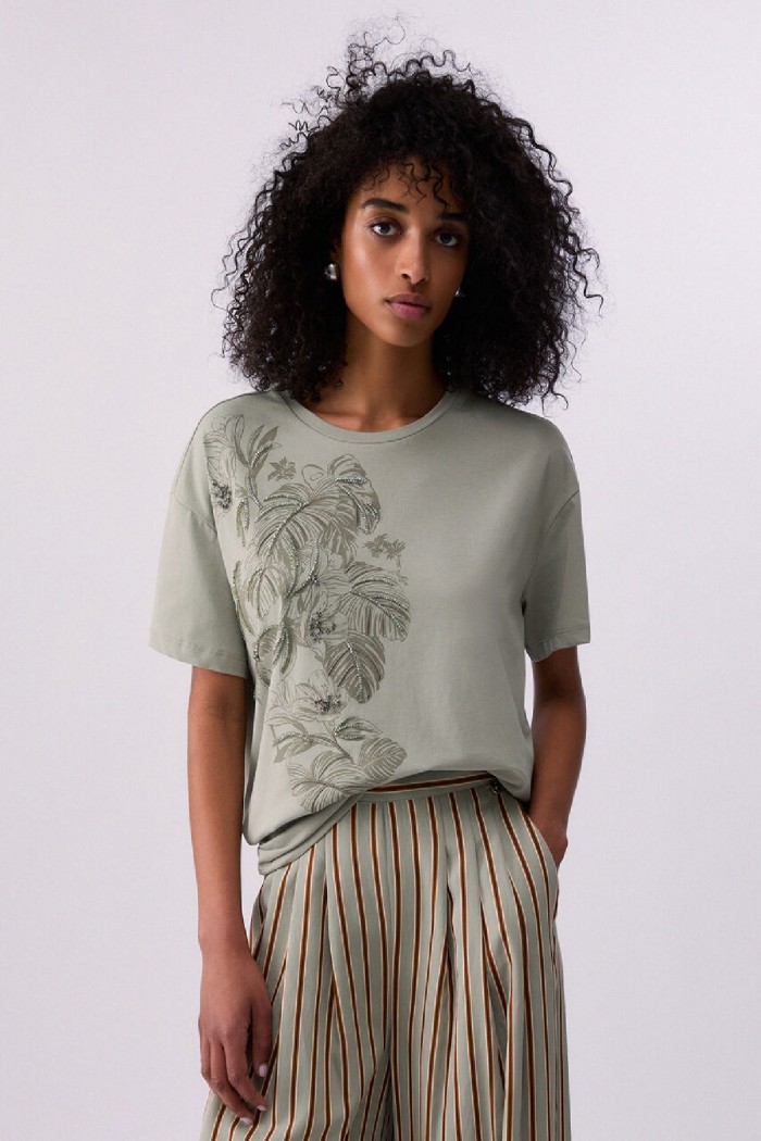 T-SHIRT CON STAMPA E RICAMI LIU JO