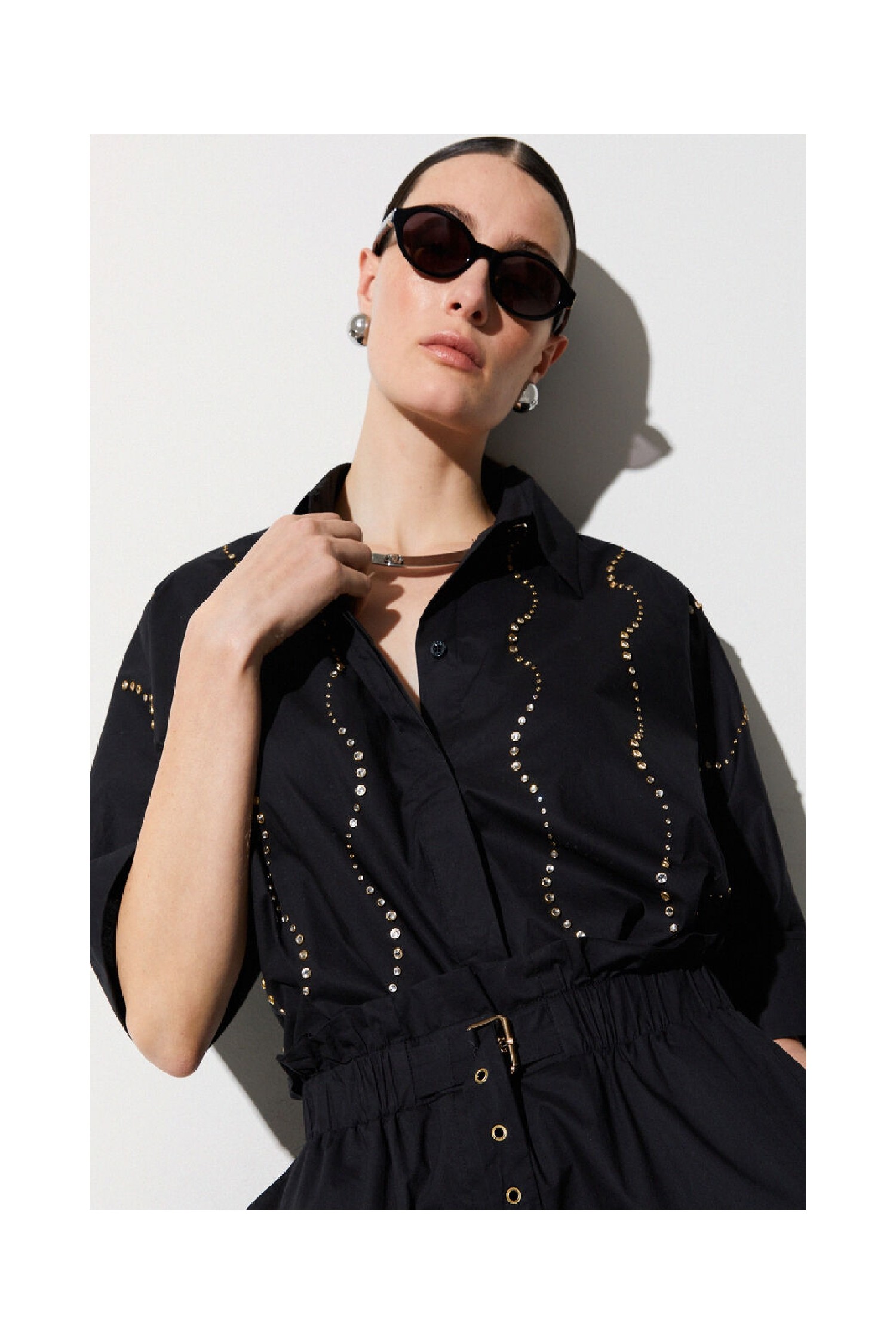 CAMICIA CON APPLICAZIONI GIOIELLO LIU JO