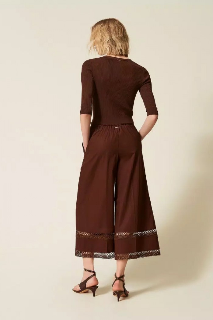PANTALONI AMPI IN POPELINE CON RICAMO TWINSET