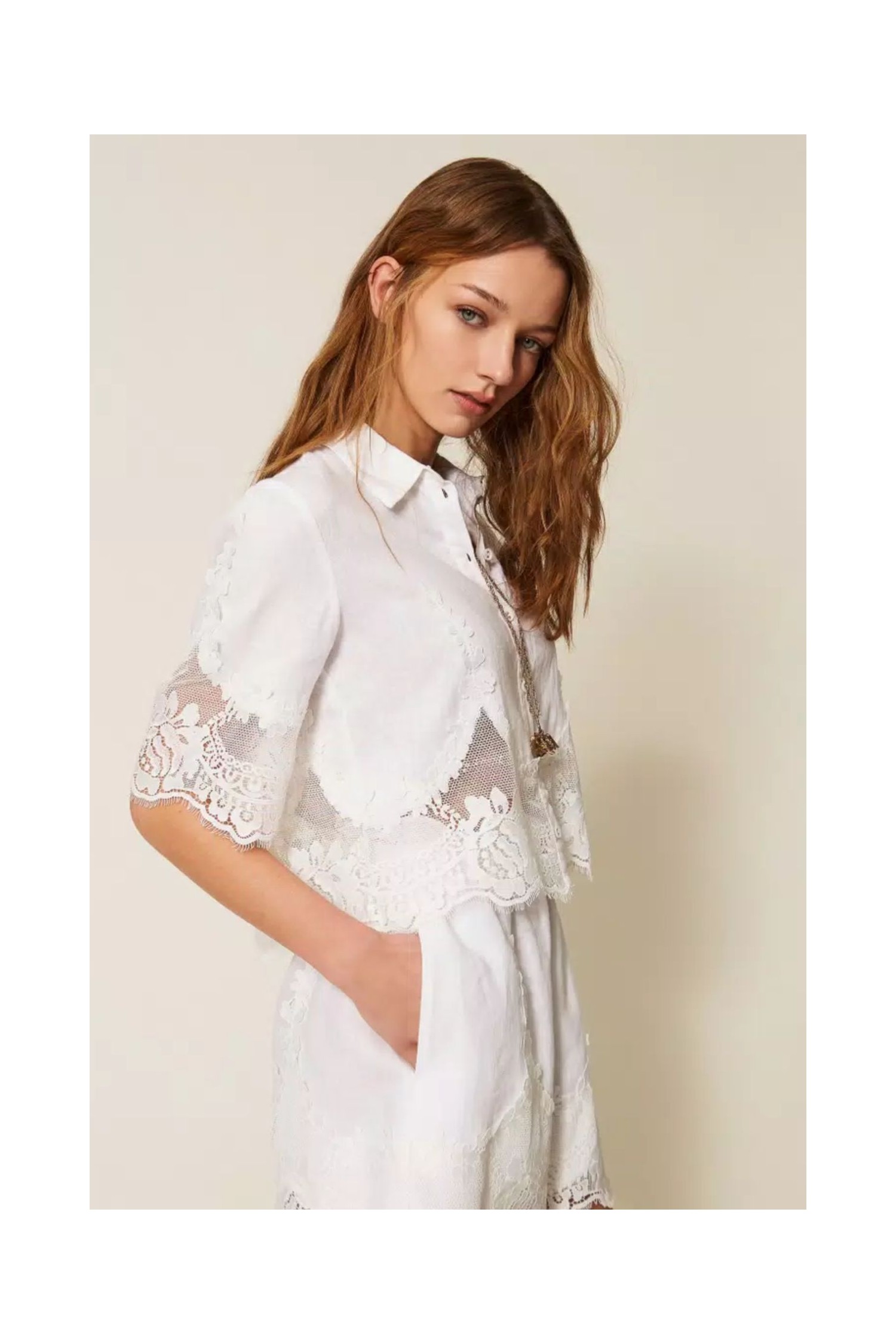 CAMICIA IN LINO CON PIZZO TWINSET