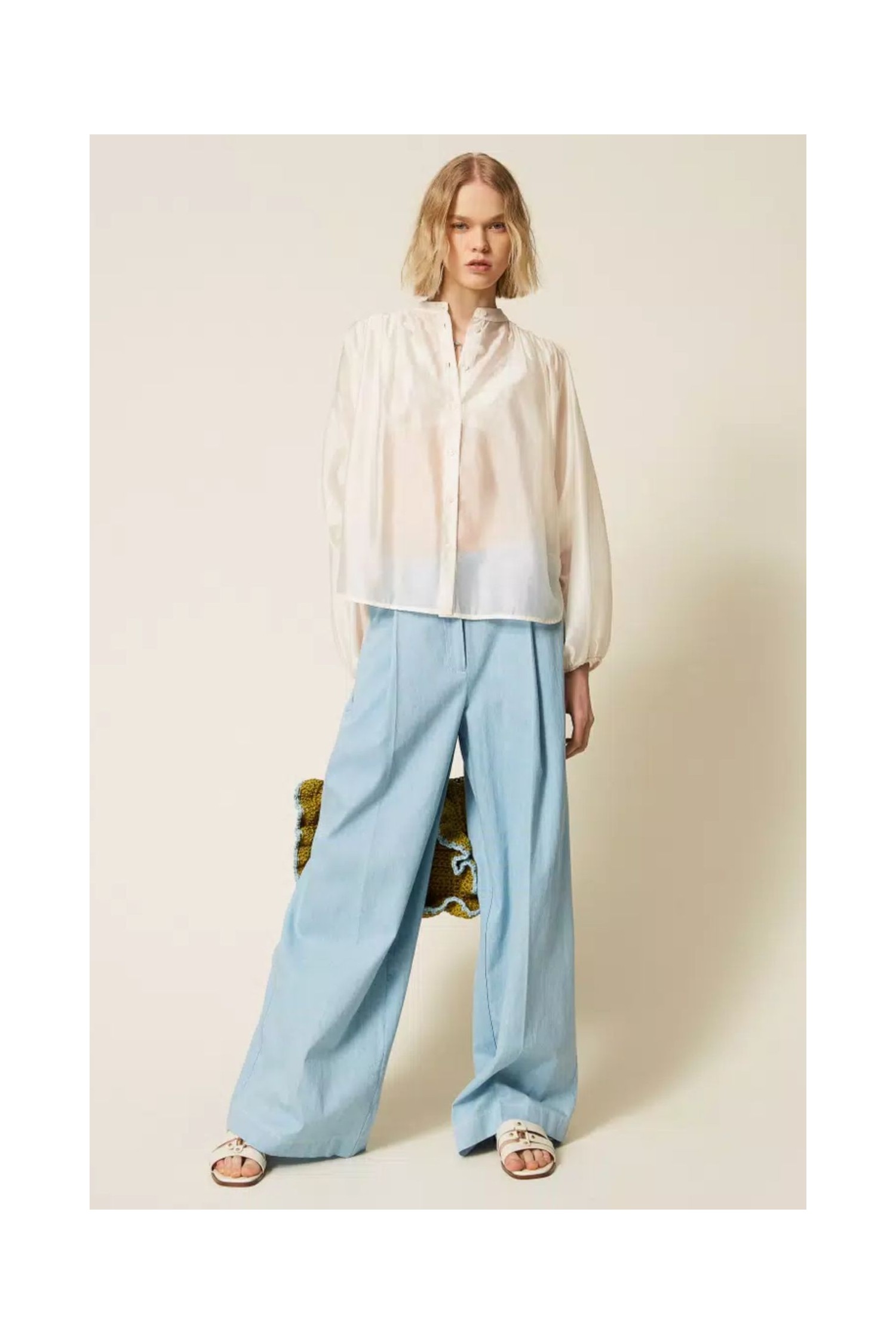 CAMICIA IN VOILE CON ARRICIATURA TWINSET