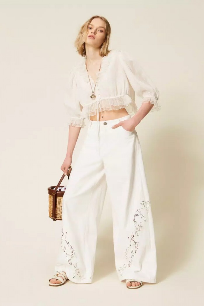 PANTALONI  IN BULL CON RICAMATO TWINSET