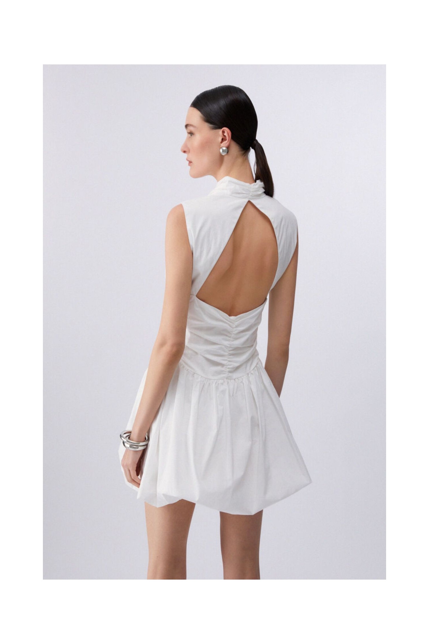 ABITO CORTO CON CUT OUT LIU JO