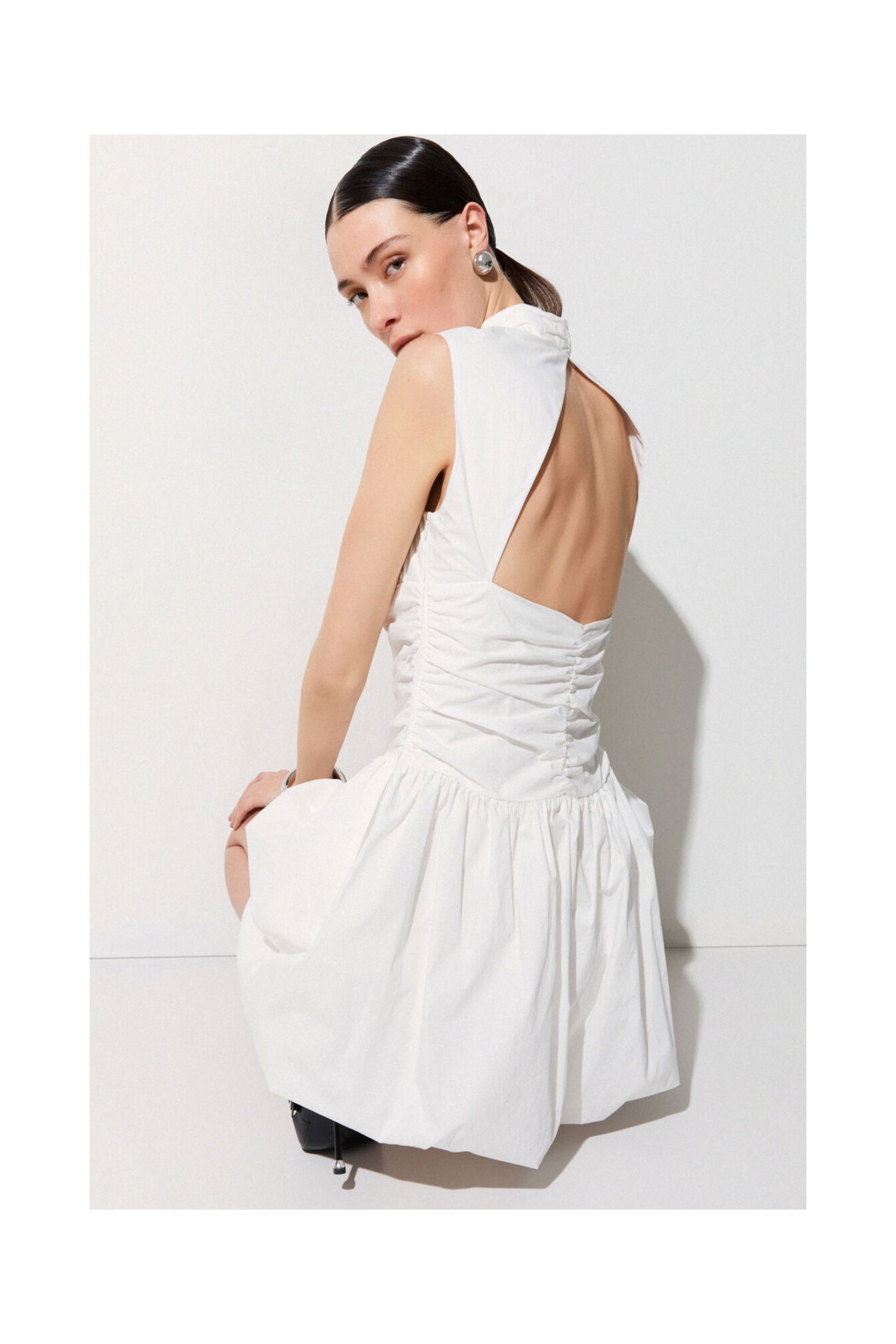 ABITO CORTO CON CUT OUT LIU JO