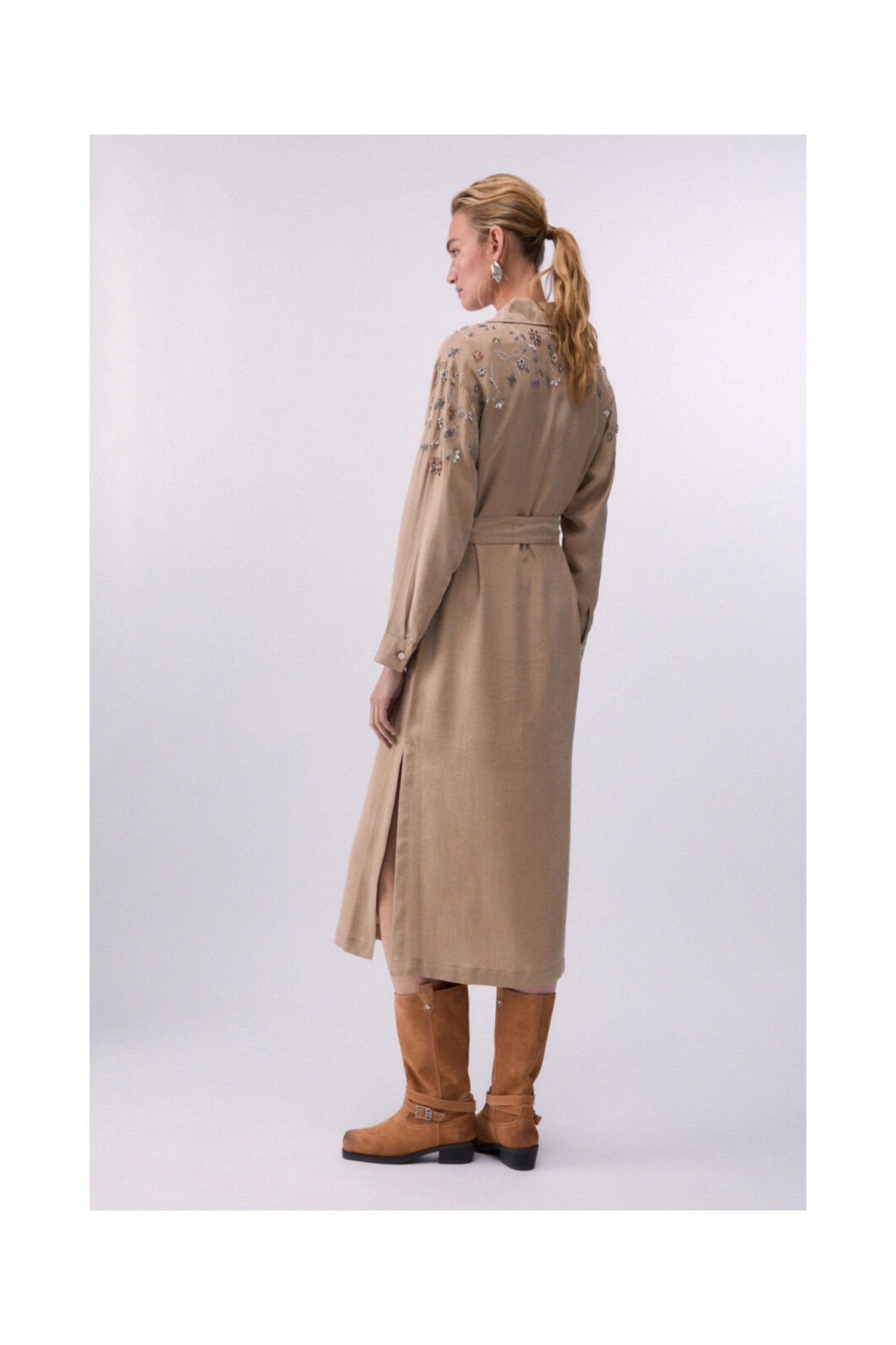 ABITO LUNGO CON RICAMI GIOIELLO LIU JO