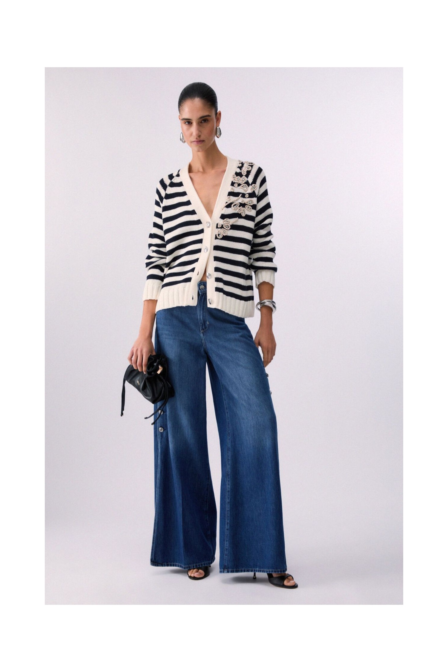 CARDIGAN CON RICAMI GIOIELLO LIU JO