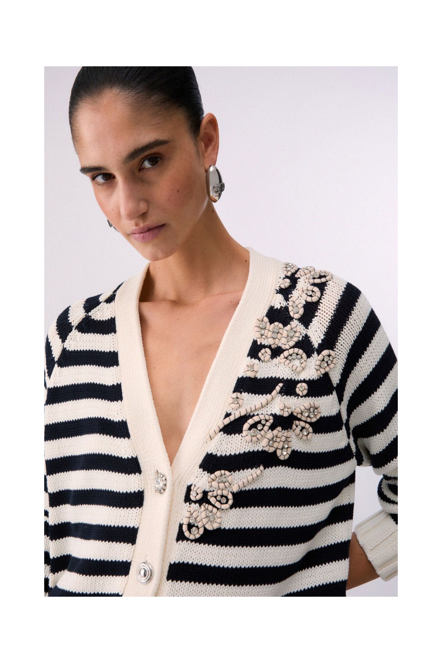 CARDIGAN CON RICAMI GIOIELLO LIU JO