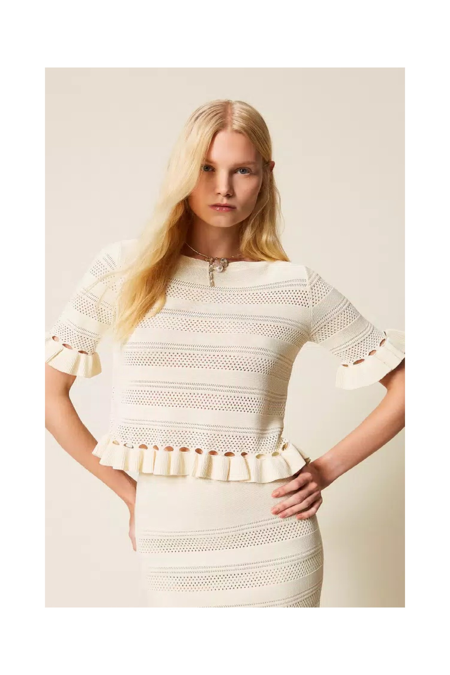 MAGLIA CON VOLANT TWINSET