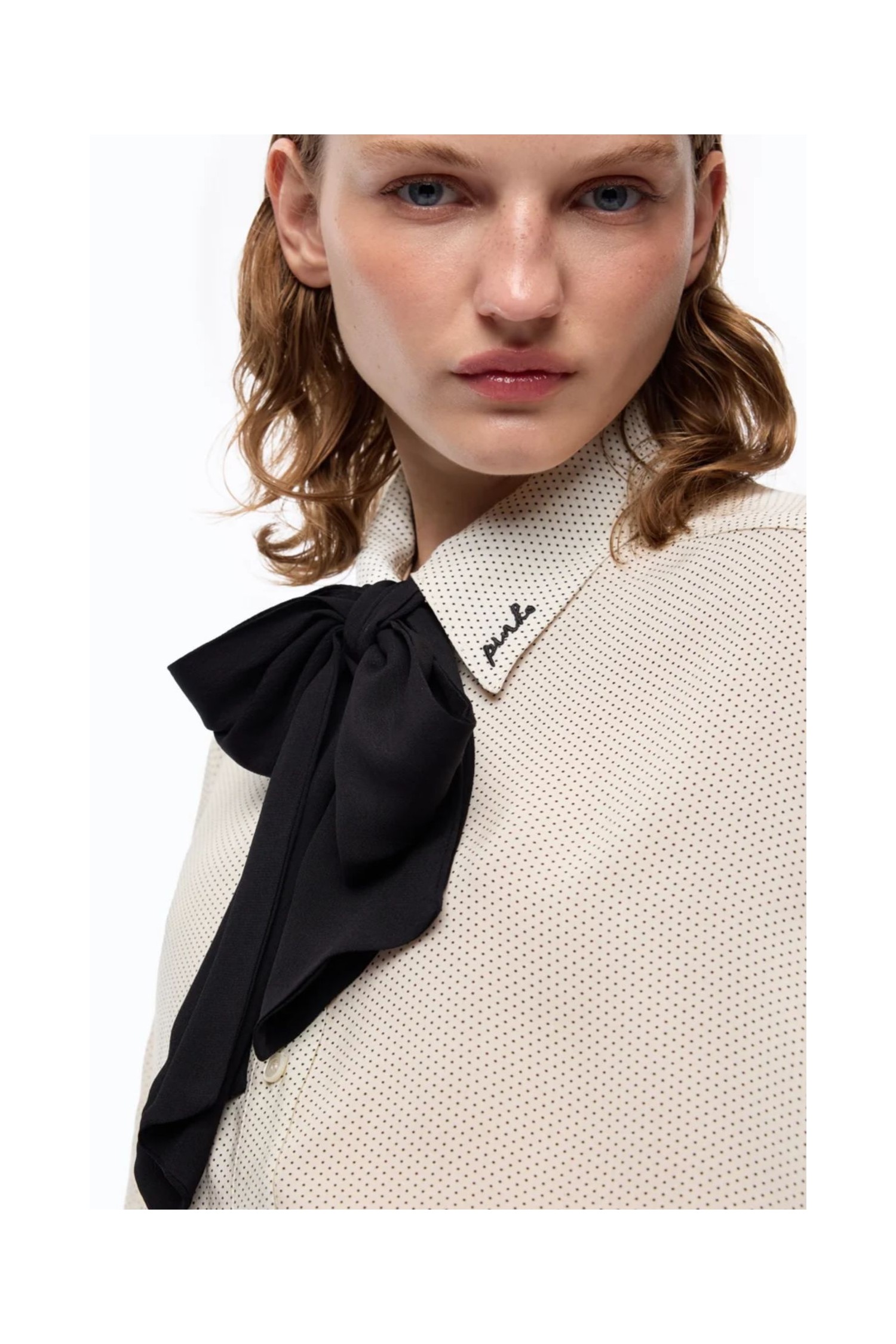 CAMICIA IN POPELINE CON CRAVATTA RIMOVIBILE E POIS PINKO