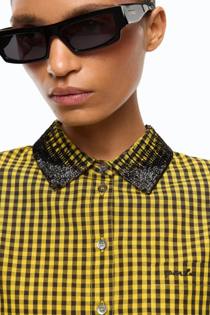 CAMICIA CROPPED A QUADRETTI CON COLLO GIOIELLO PINKO