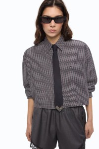 CAMICIA CROPPED A QUADRETTI CON CRAVATTA PINKO