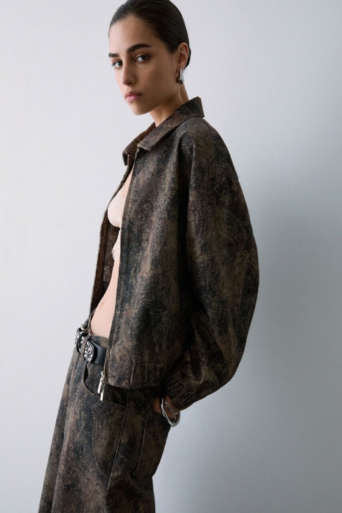 GIUBBINO OVERSIZE CON STAMPA GLITTER PRINTS LIU JO