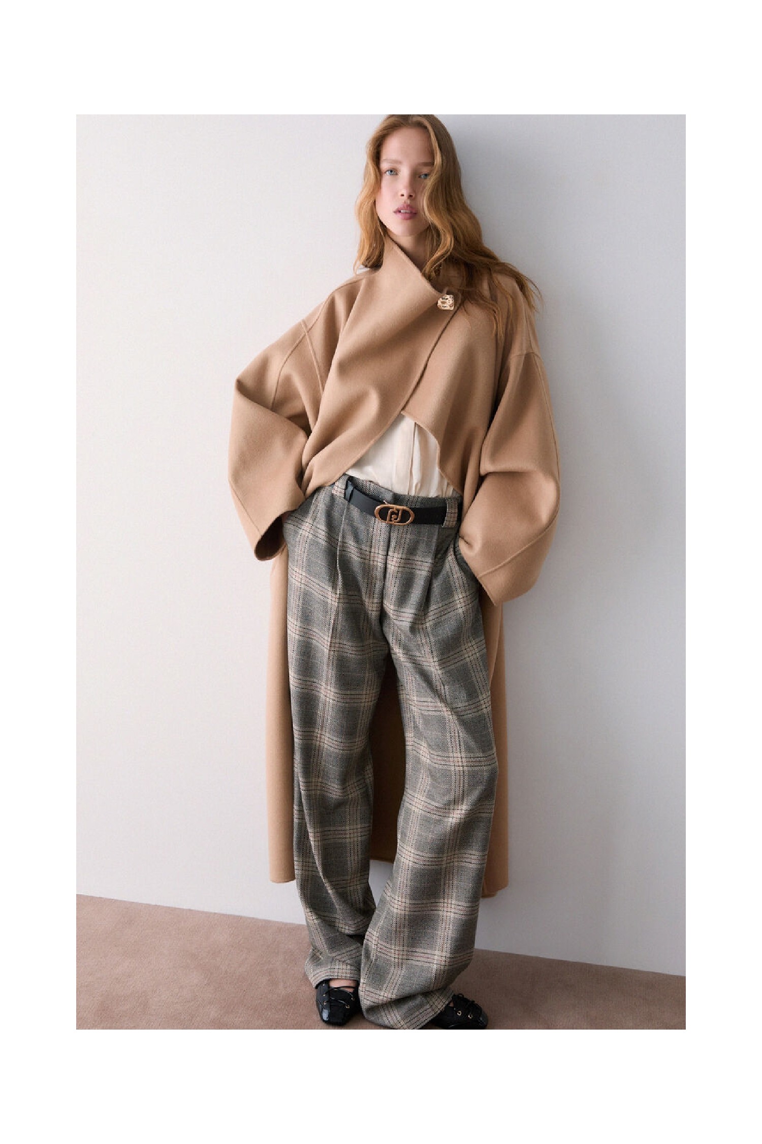 PANTALONI PALAZZO CON CINTURA LIU JO