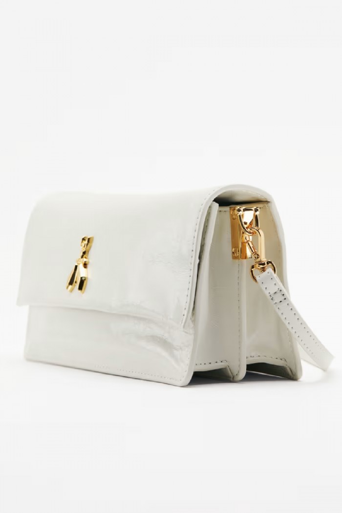 SOFT CLUTCH IN PELLE CRINKLE PATRIZIA PEPE 