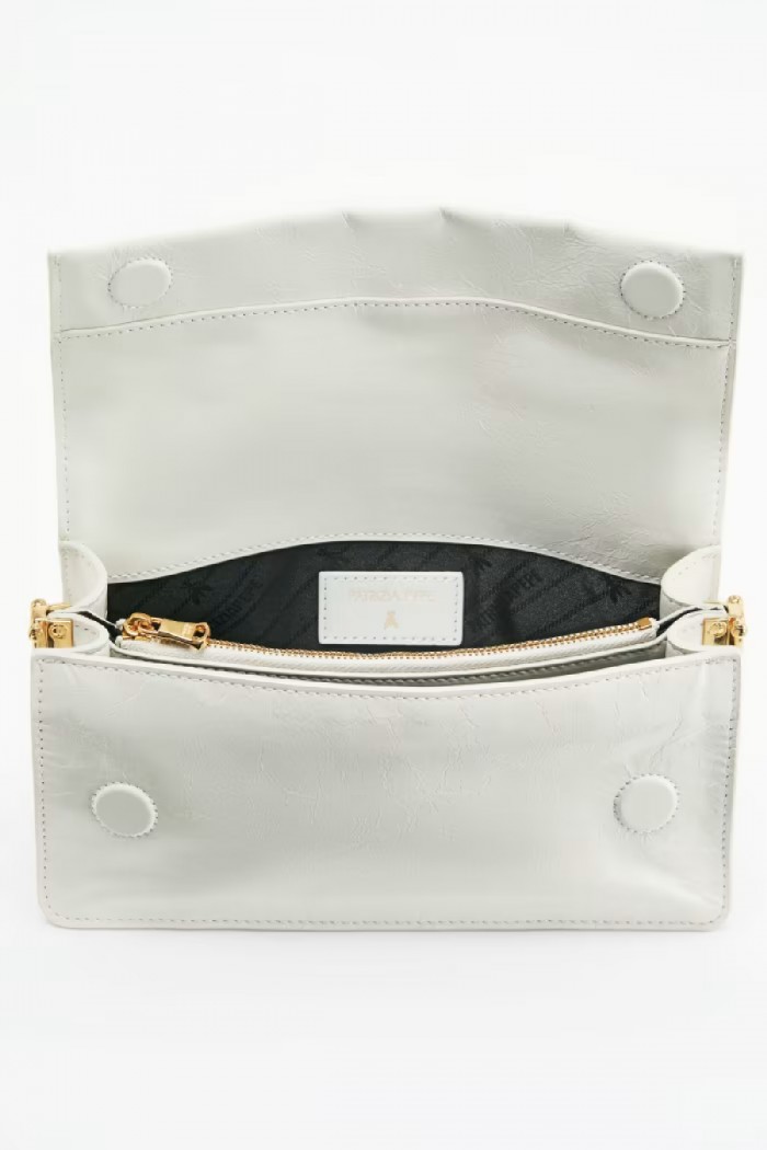 SOFT CLUTCH IN PELLE CRINKLE PATRIZIA PEPE 
